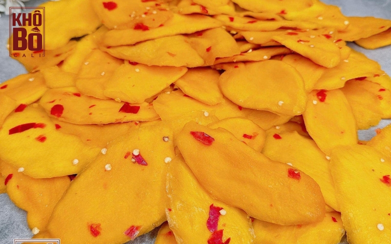soft dried mango
